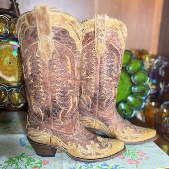 Women’s Corral Leather Boot Crackle Distressed
Saddle Snip-Toe Western Size 7 - Picture 3 of 6